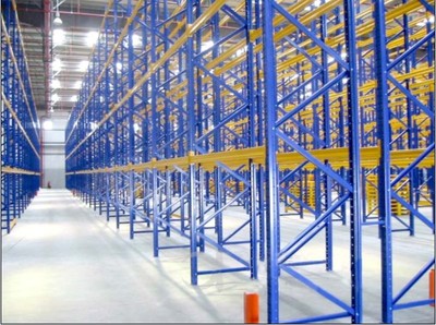 貫通式貨架 高效倉(cāng)儲(chǔ)的密集存儲(chǔ)解決方案