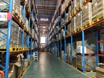 重慶冷鏈物流 構(gòu)筑高效冷鏈車市內(nèi)配送與倉(cāng)儲(chǔ)管理體系，輻射成渝經(jīng)濟(jì)圈